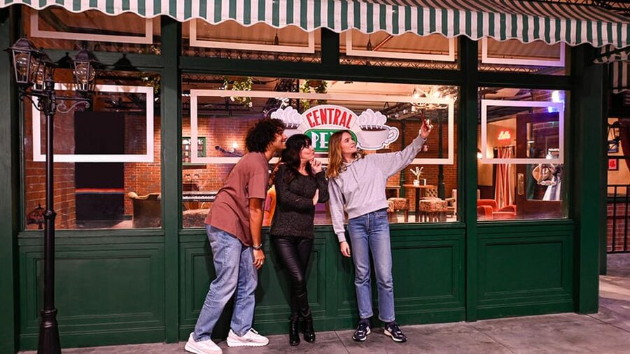 London: The FRIENDS™ Experience Entry Ticket - London, baby: How The One in London runs in real time