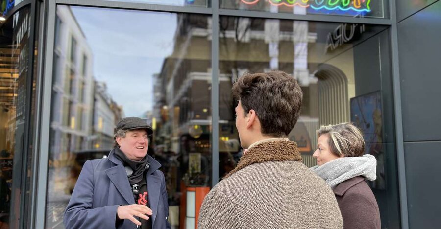 London: The Great British Rock and Roll Music Walking Tour - The pub finale: a beer and the last big story in the right setting