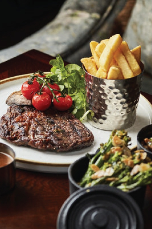 London: The Tina Turner Musical and Meal with Sparkling Wine - Should you book this London Tina Turner dinner and show deal?