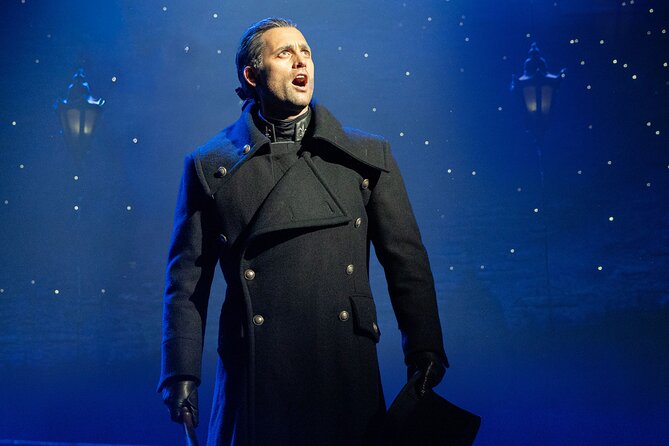 London Theatre: Les Miserables - The Show Itself: A Rollercoaster Set in 19th-Century France