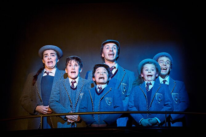 London Theatre: Matilda The Musical - Cambridge Theatre Arrival: Getting Settled Without Losing Time
