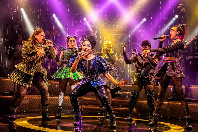 London Theatre: SIX The Musical - Entering the Vaudeville Theatre: Don’t Overthink It, Do Expect a Walk