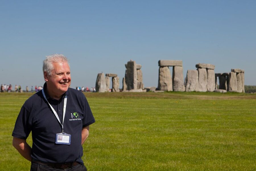 London to Southampton Cruise Terminal via Stonehenge - Should You Book This London-to-Southampton With Stonehenge?