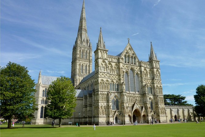 London to Southampton via Stonehenge and Salisbury - Should you book this London-to-Southampton transfer?