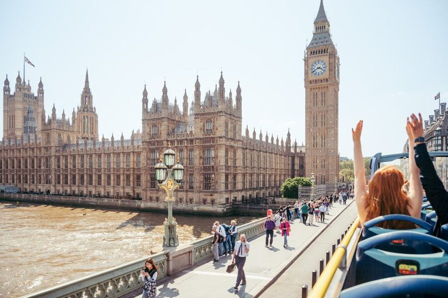 London: Tootbus Must-See Hop-On Hop-Off Bus Tour with Cruise - Kids, Multilingual Audio, and Keeping Everyone On Track