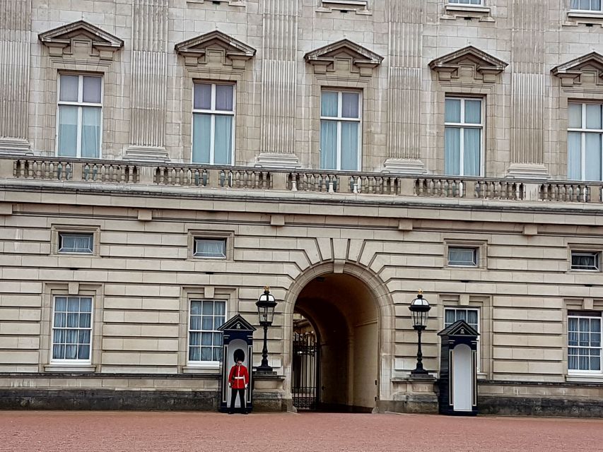 London: Top 30 Sights Walking Tour and London Eye Ride - How to pace yourself for 6 hours of walking