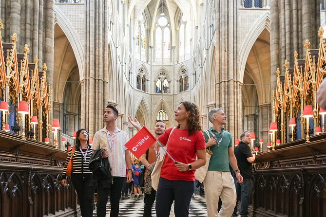 London Tour: Changing of the Guard, Westminster Abbey & Tower - Thames River Cruise from Embankment to Tower Bridge