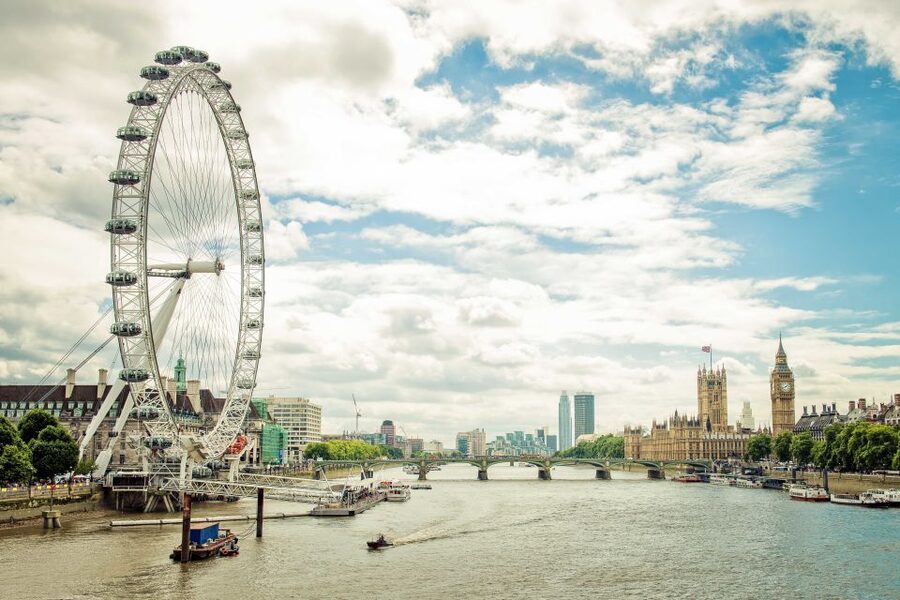 London: Tower, Cruise, & Harrods Tea Full-Day Experience - Should you book this London Tower + Cruise + Harrods tour?