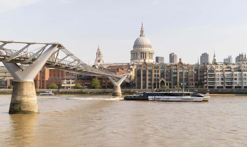 London: Uber Boat by Thames Clippers Return River Ticket - The free digital River Guide: turn views into facts fast