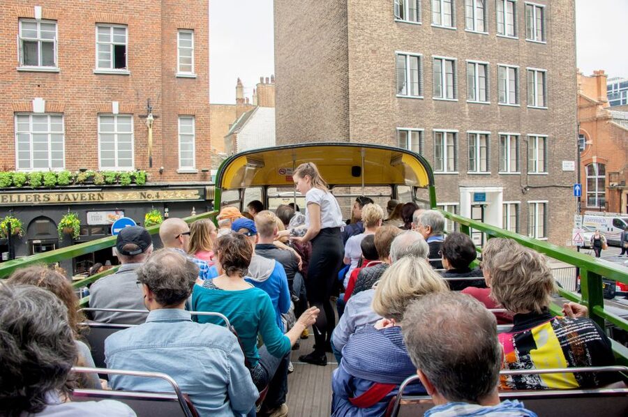 London: Vintage Bus Tour and London Eye Ticket - Starting at Victoria Coach Station: Simple and Central
