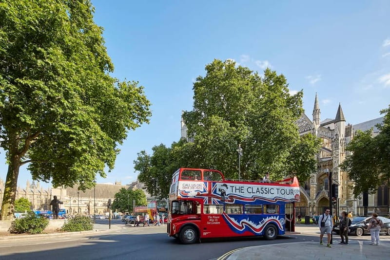 London Vintage Bus Tour: Live Comedy Sightseeing Show - Quick hits before you go