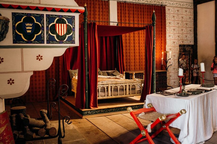 London: VIP Tower Opening Ceremony, Crown Jewels & Cruise - After the guide: exploring the Tower on your own with a plan
