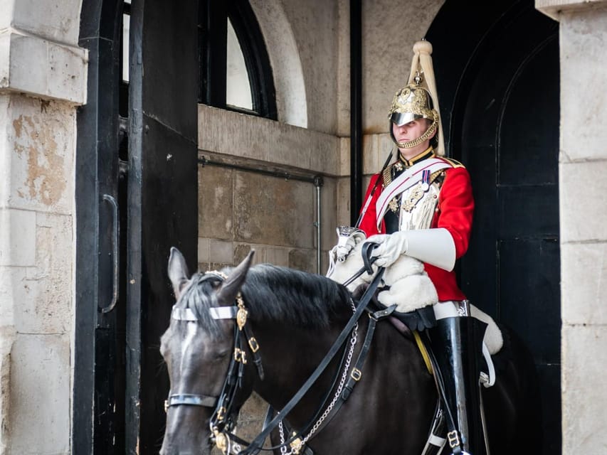 London: Walking Tour & Westminster Abbey Skip-the-Line Entry - Trafalgar Square, Horse Guards Parade, and Whitehall viewpoints