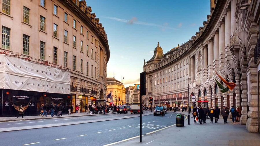 London Walking Tour with Local - Westminster Abbey’s Gothic towers: why this area changes you