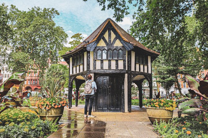 London Walks - 12 Self-Guided Audio Walking Tours - Earphones, Bluetooth, and the day-to-day realities