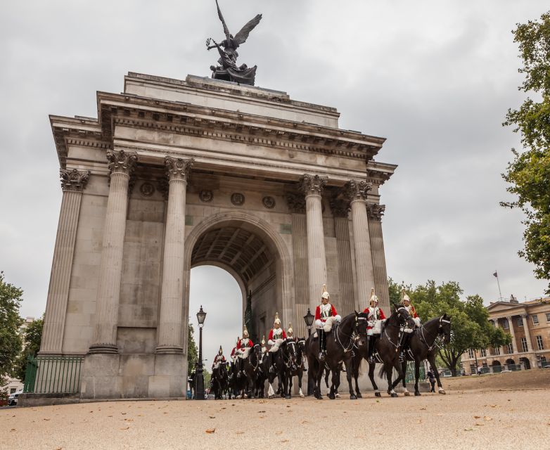 London: Wellington Arch Ticket - Price and Value: Is $13 per Group Worth It?