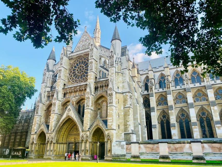 London: Westminster Abbey, Big Ben, Buckingham Palace Tour - Buckingham Palace and Big Ben: Seeing the Iconic Stuff Without Entry Tickets