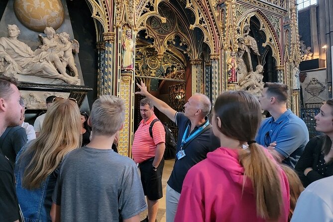 London: Westminster Abbey, Big Ben & Changing of the Guards Tour - Buckingham Palace from the outside: what you’ll get (and won’t)