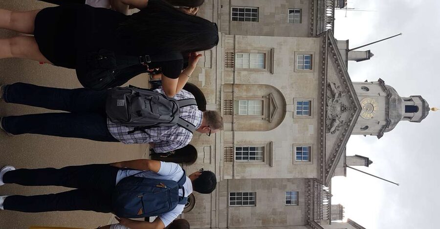 London: Westminster Abbey & Churchill War Rooms Walking Tour - Pace and timing: how to plan your energy for Westminster