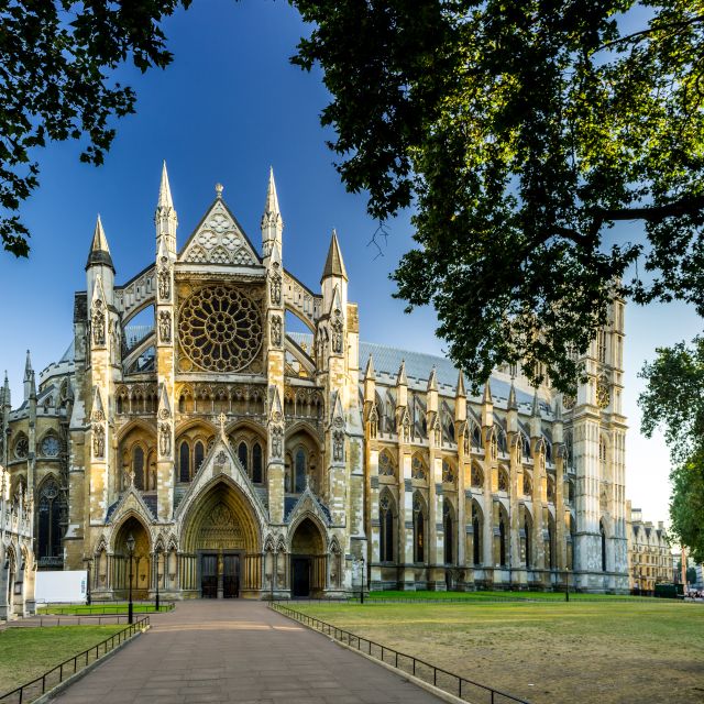 London: Westminster Abbey Skip-the-line Entry & Guided Tour - Private car transfers on 3.5- and 5.5-hour tours: when the ride is worth it