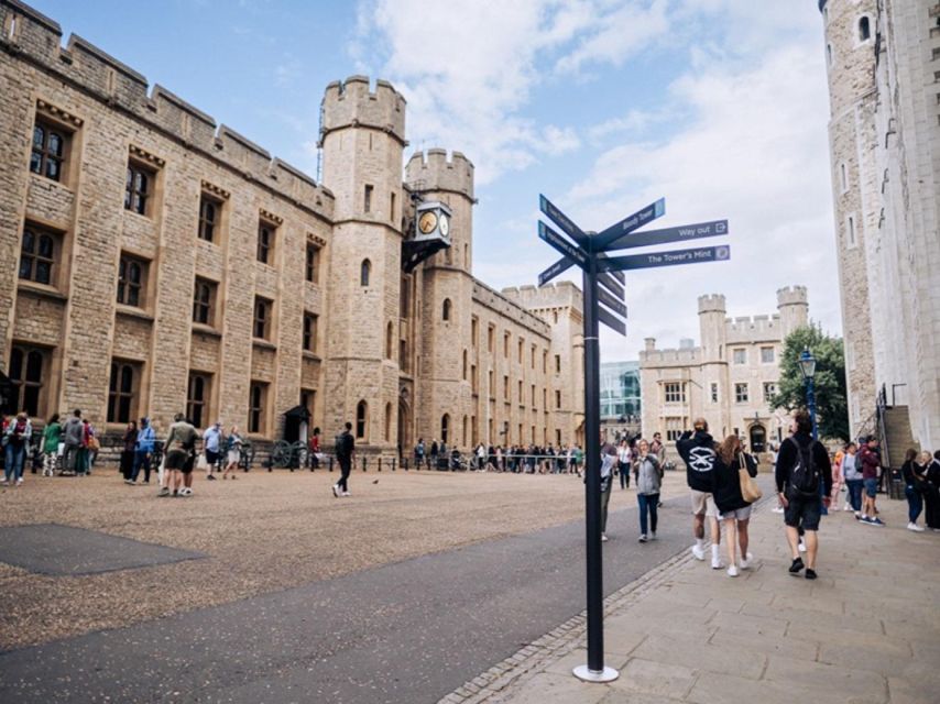 London: Westminster Abbey, Tower of London and Boat Tour - Starting in Westminster: how this day stays efficient