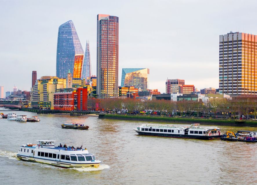 London: Westminster to Tower Bridge River Thames Cruise - Westminster Pier: boarding fast and picking the best side