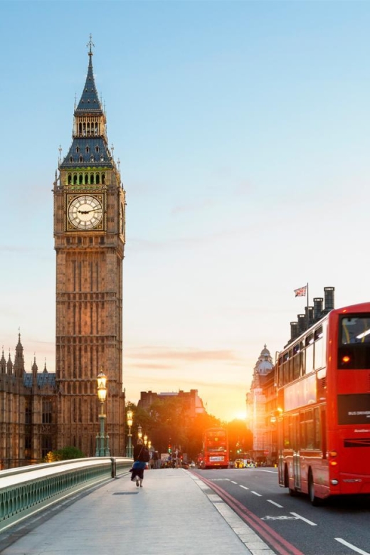London: Westminster Tour, Tower of London & Tower Bridge - The Guard moment: what’s included on Mon/Wed/Fri/Sun