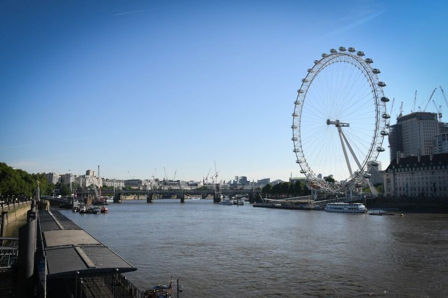 London: Westminster Walking Tour & London Dungeon Entry - Key takeaways before you go