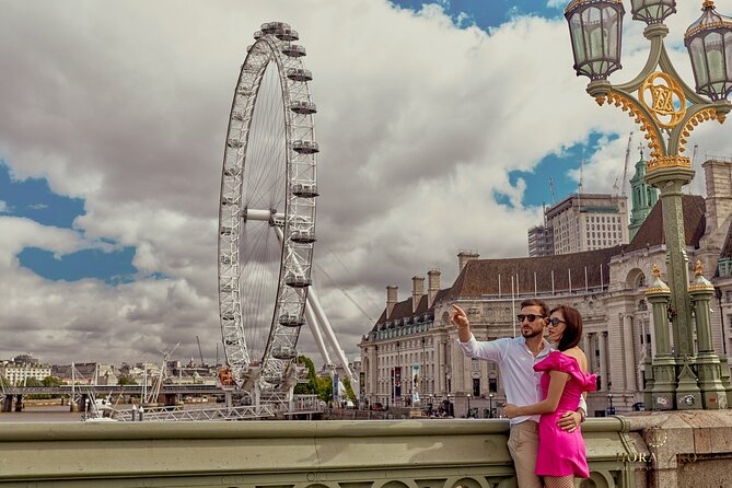 London Westminster with Big Ben private professional photo shoot 60min - The route: London Eye area to Westminster Bridge, Parliament, and Abbey