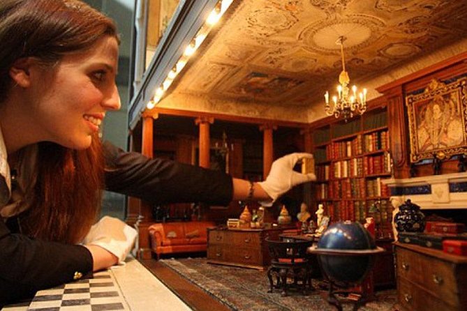 London, Windsor Castle, Hampton Court Palace with Free Snack Pack - What you’re likely to remember most