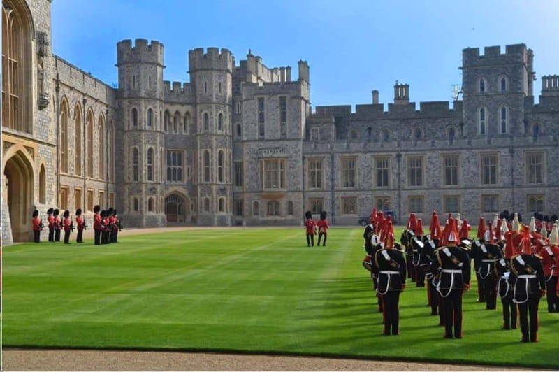 London: Windsor Castle & Tower of London Tour with Tickets - Why this Windsor Castle and Tower of London combo makes sense