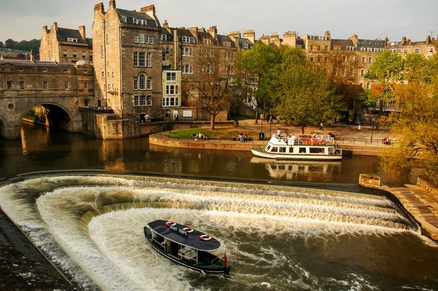 London: Windsor, Stonehenge, Bath, and Roman Baths Day Trip - Timing, crowds, and how to make the day feel less rushed