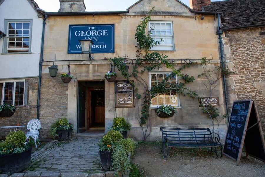 London: Windsor, Stonehenge & Bath with 14th-Century Pub - Who should book this tour, and who should skip it
