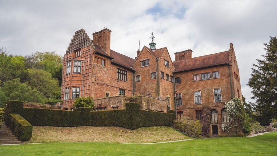 London: Winston Churchill Family Home with Transportation - Chartwell House: the rooms that explain the man