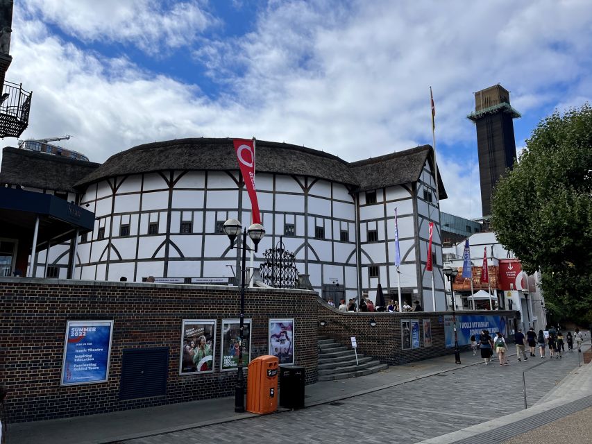 London: Witches and History Bankside Walking Tour - The Clink Prison Museum area: where the stories get serious