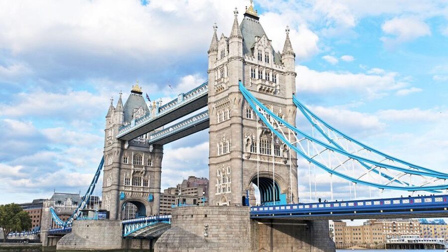 Londra Audioguide - TravelMate app for your smartphone - Key things to know before you download TravelMate Londra