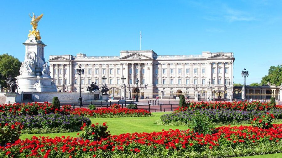 Londra Audioguide - TravelMate app for your smartphone - Royal and iconic landmarks: Buckingham Palace, Parliament, Westminster Abbey