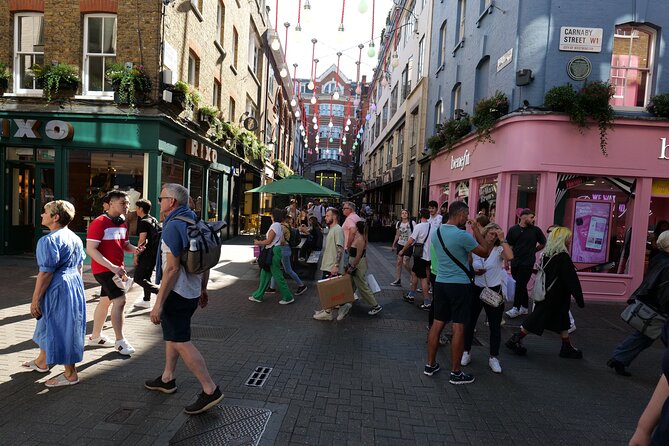 Love London Bike Tour - Hyde Park glide and the Soho–Carnaby Street time warp