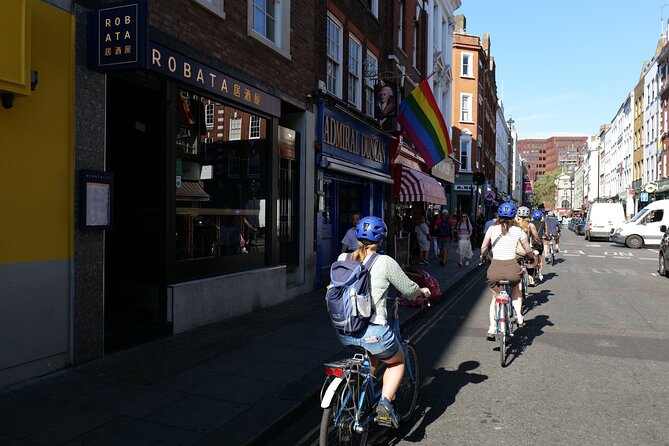 Love London Bike Tour - Chinatown into Covent Garden: markets, streets, and theatre district energy