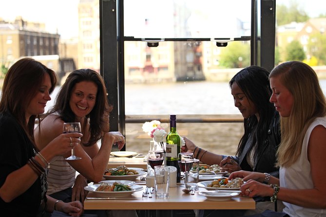 Lunch River Cruise on the Thames with 2-Course Meal - From Tower of London to The Shard: Your Westbound Photo Drive