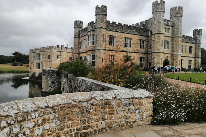 Luxury Private Day Hire from & to London via Dover & Leeds Castle - The Mercedes V‑Class Ride: Comfort, Wi‑Fi, and Little Extras