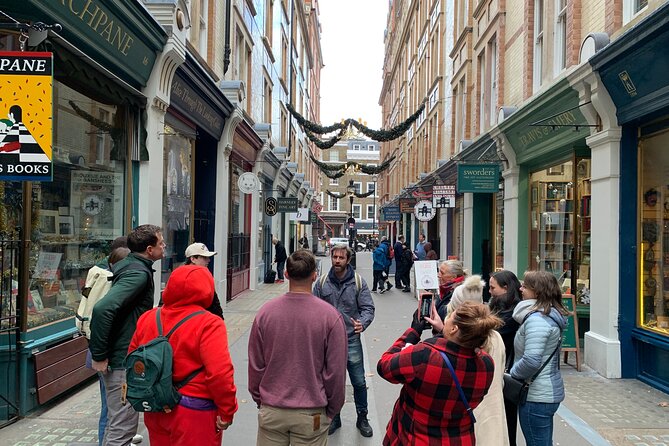 Magical Movies of London Harry Potter Tour - Meeting At Piccadilly: Where the Movie-London Energy Starts