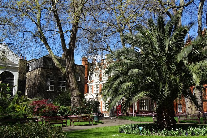 Mayfair, London's famous aristocratic village - Exclusive, Private Walking Tour - The route starts at Piccadilly: timing, walking distance, and what to expect