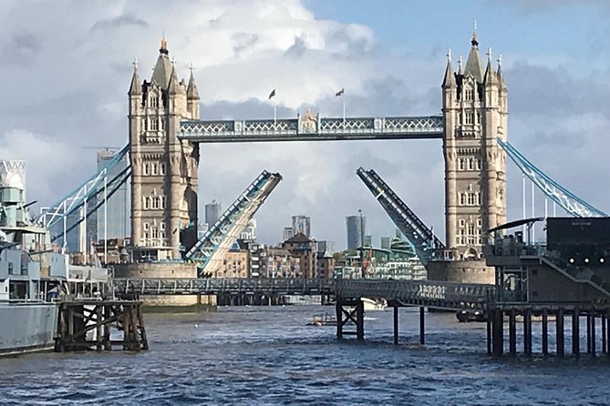 Medieval London: A Self-Guided Audio Tour from Monument to the Tower of London - Tower of London section: where the route slows down for good reason