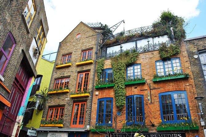 Misfits of Covent Garden Walking Tour - Stop 4: Theatre Royal Drury Lane—eccentrics and the long-running stage
