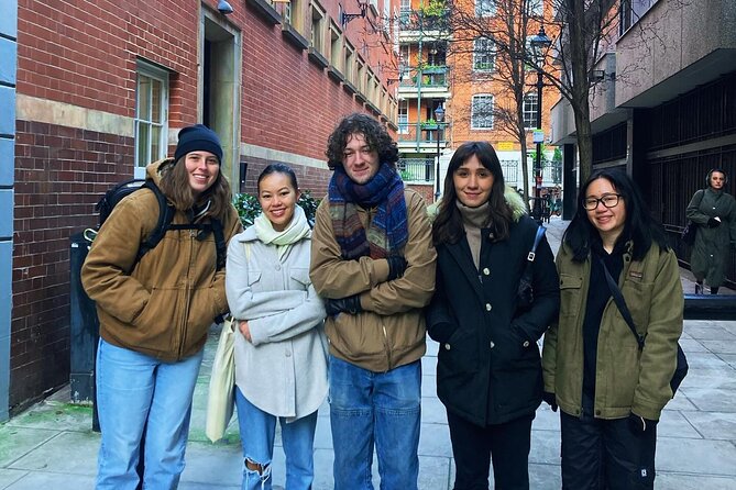 Misfits of Covent Garden Walking Tour - Stop 6: Neal Street, the Gin Craze, and Seven Dials’ slum past