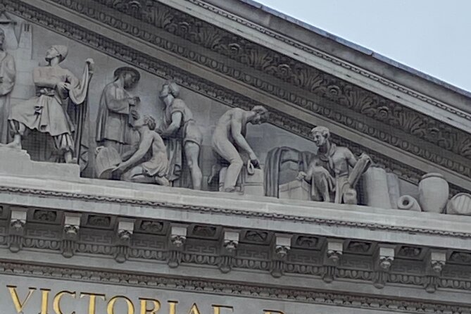 Money and Power in the City Sightseeing Tour - Exchange Alley (Change Alley): From Shortcuts to the Stock Market’s Early Logic