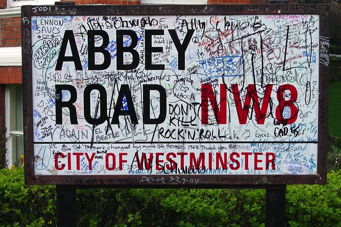 Music of London Rock And Pop Private 3-Hour Walking Tour - Camden Market: the 70s and early 80s music scene you can still sense