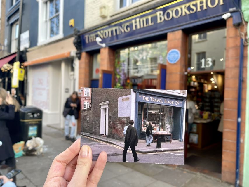 Notting Hill Walk Celebrities and Film Locations- London - Meeting at Sun in Splendour and keeping the walk on time