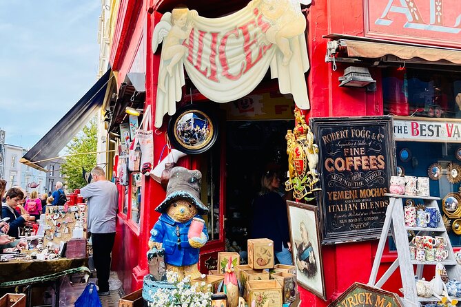 Notting Hill Walk Celebrities and Film Locations - Portobello Road: start where the Saturday market energy lives